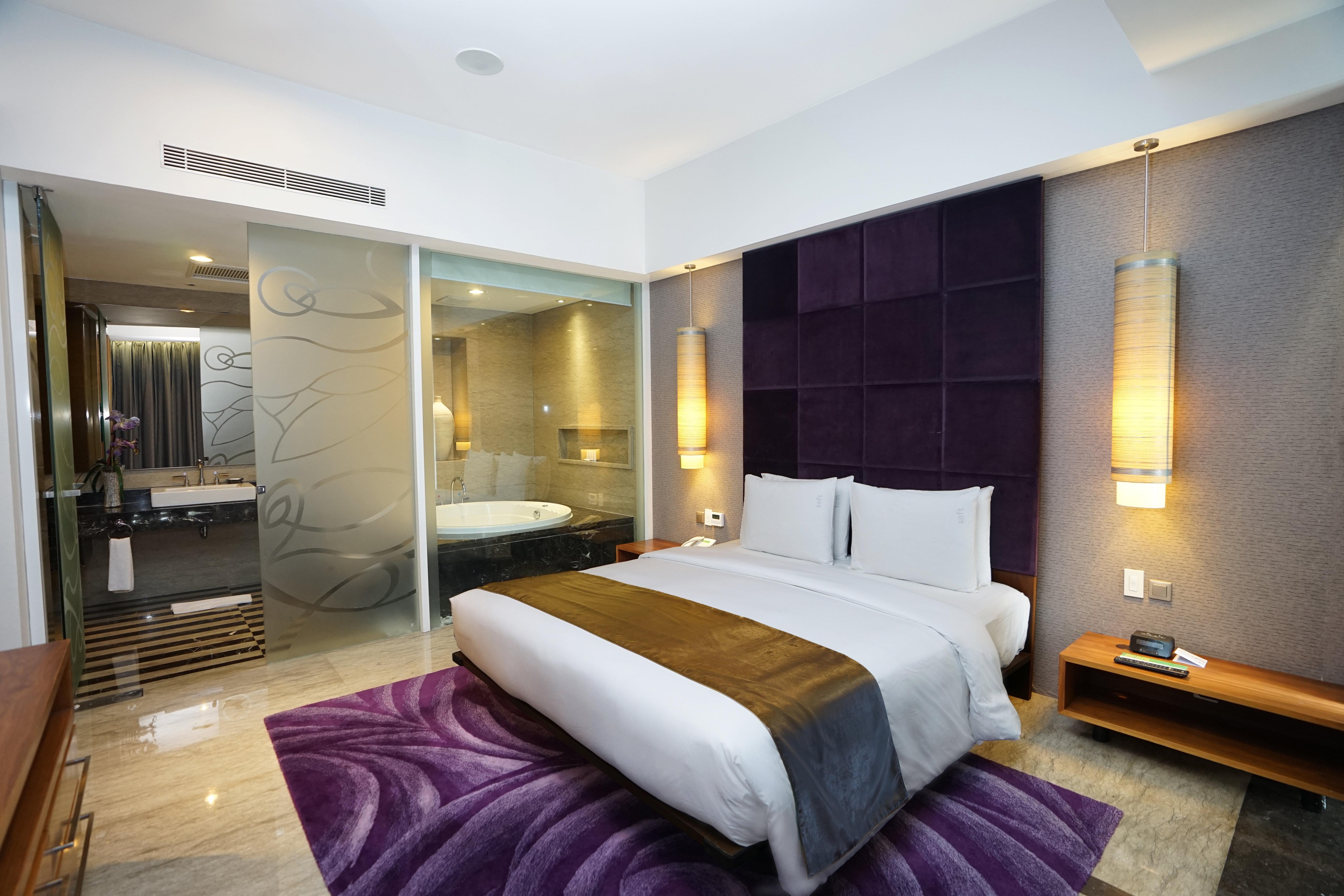 Holiday Inn Bandung Pasteur By Ihg Экстерьер фото