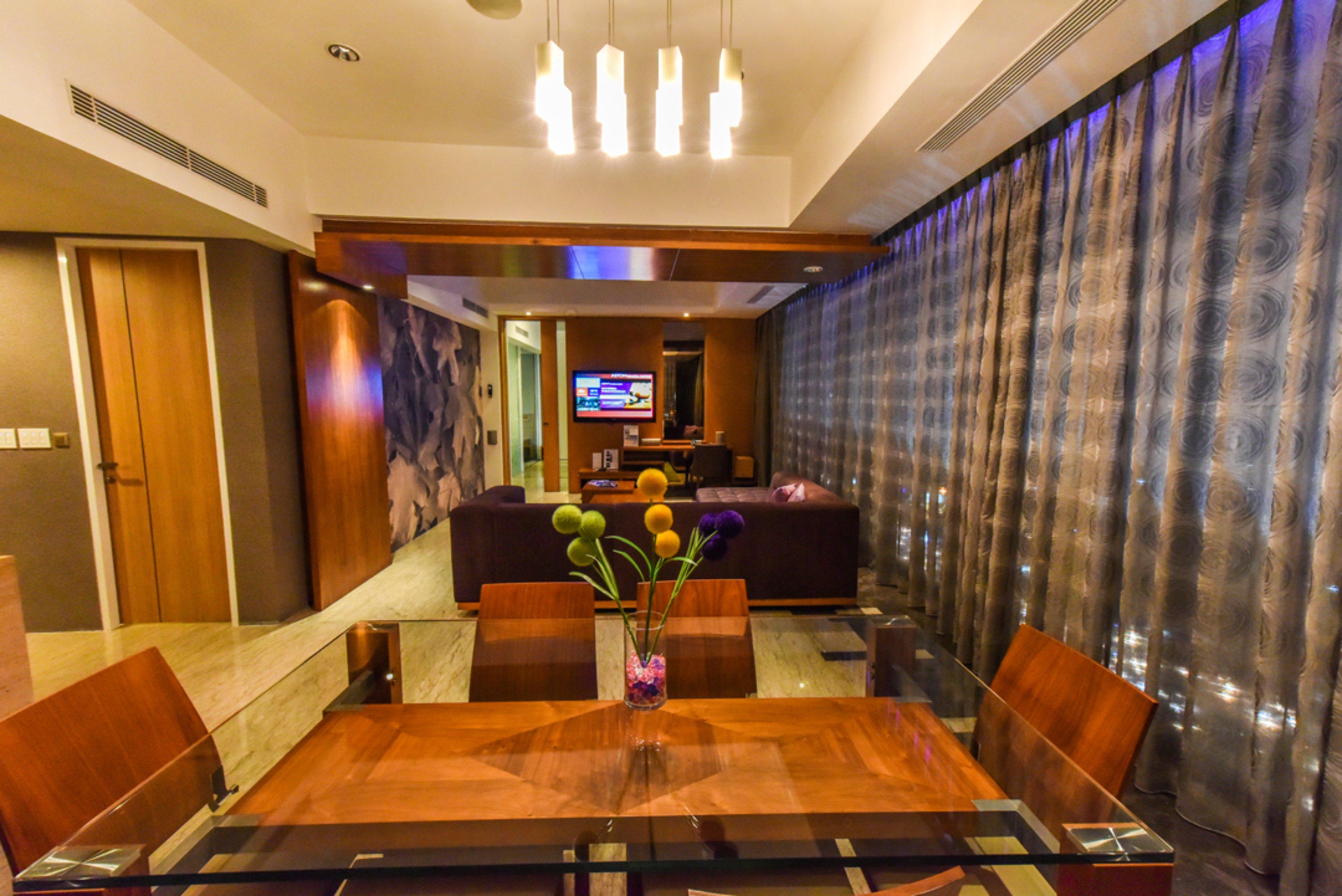 Holiday Inn Bandung Pasteur By Ihg Экстерьер фото