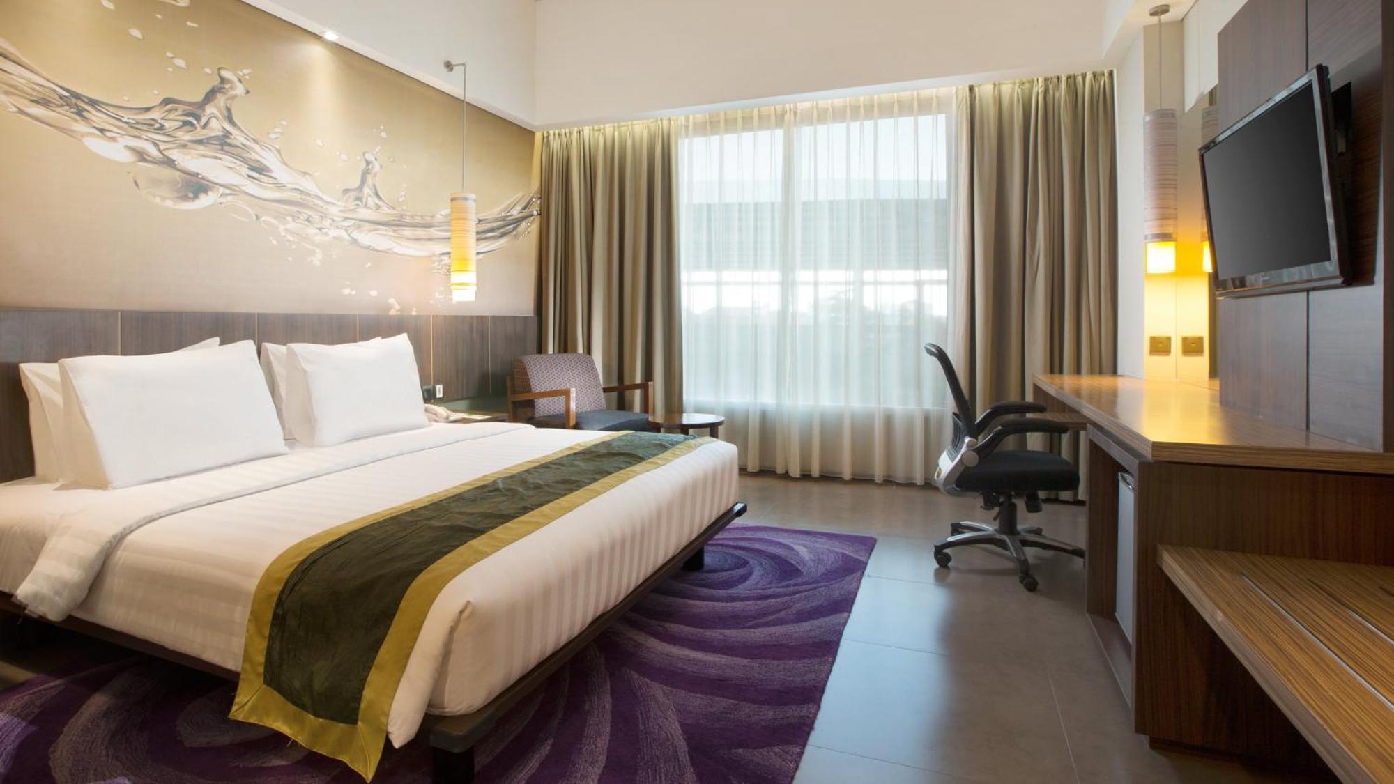 Holiday Inn Bandung Pasteur By Ihg Экстерьер фото